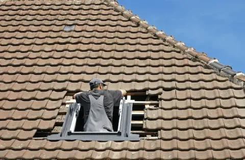 Pose de velux - Saint-Pierre-de-Manneville